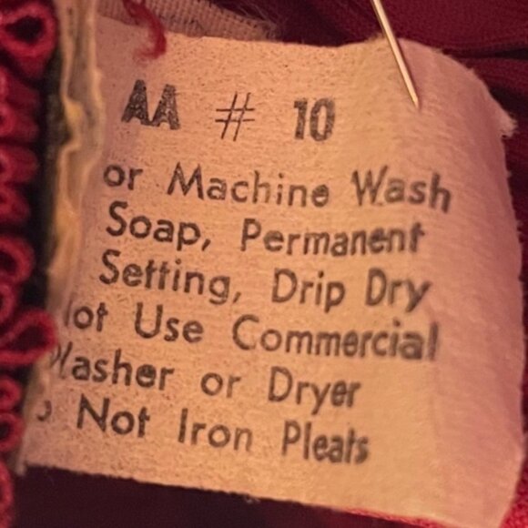 70s Vintage Burgundy Red Long Sleeve Cross Bust Pleated Maxi Dress Size LG - Picture 5 of 7